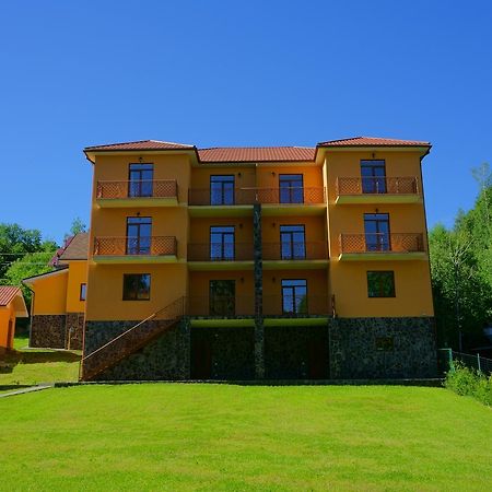 Vovk Gasthaus سينياك المظهر الخارجي الصورة