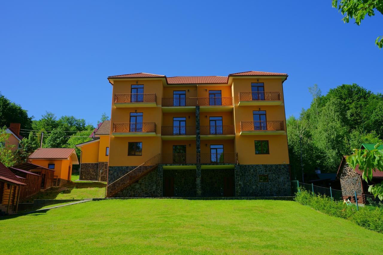 Vovk Gasthaus سينياك المظهر الخارجي الصورة